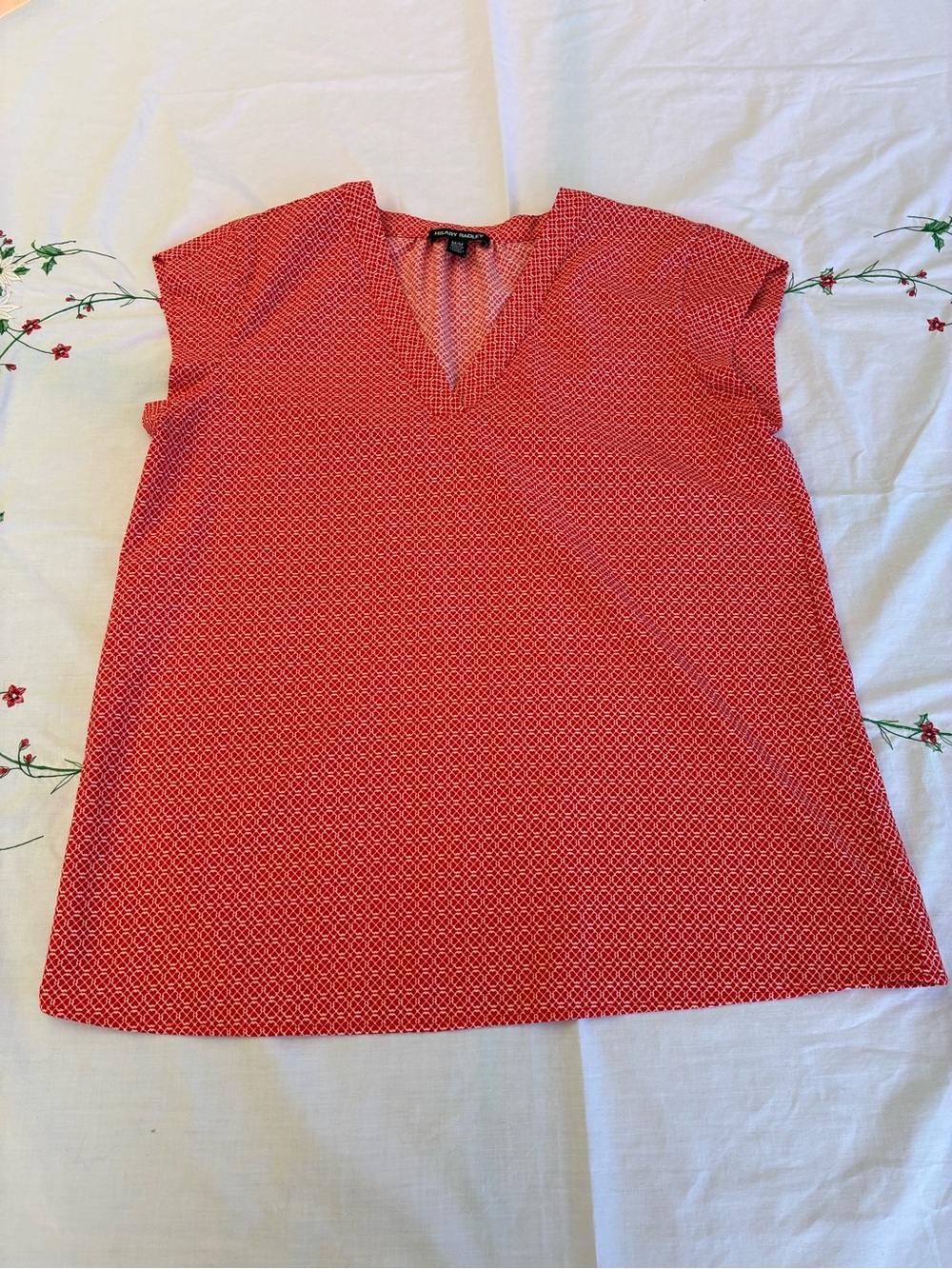 Hilary Radley Red Micro-Pattern V-Neck Cap Sleeve Top